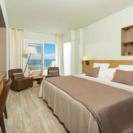 & Terraza 4 Sup Hotel