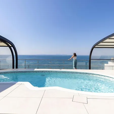 Ξενοδοχείο & Terraza 4 Sup Ρόζες