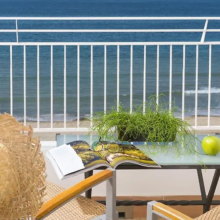 & Terraza 4 Sup Hotel Roses