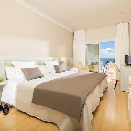& Terraza 4 Sup Hotel 4*