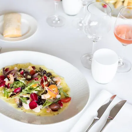 & Terraza 4 Sup 4* Roses