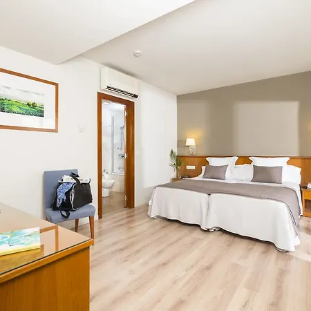 & Terraza 4 Sup 4* Roses