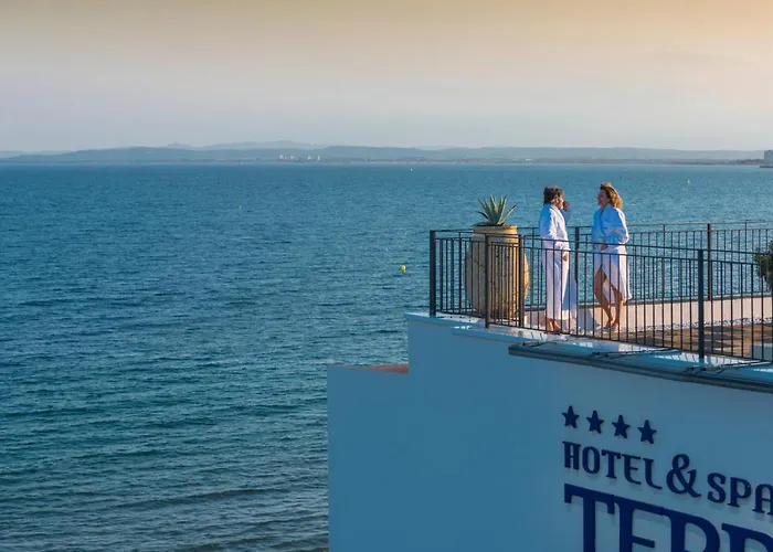 Ξενοδοχείο & Terraza 4 Sup 4*