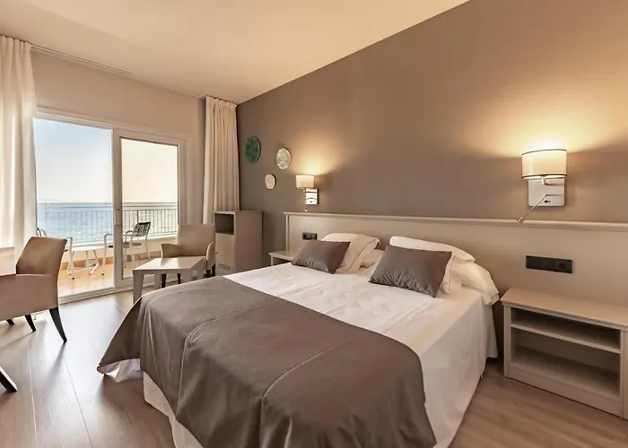 & Terraza 4 Sup Szálloda 4*